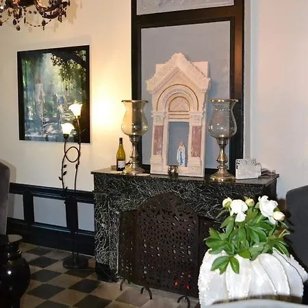 Besset Bed & Breakfast *